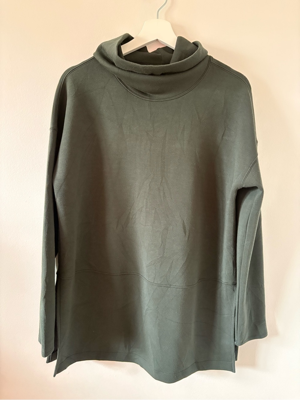 Spanx Air Essentials Turtleneck Tunic M Soft Stretch Comfort Lounge
